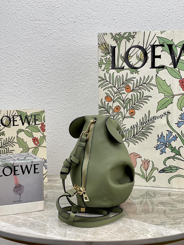 Loewe專櫃新款牛皮小象包 羅意威經典小牛皮Elephant小象包單肩斜挎包 10166 lyw1187